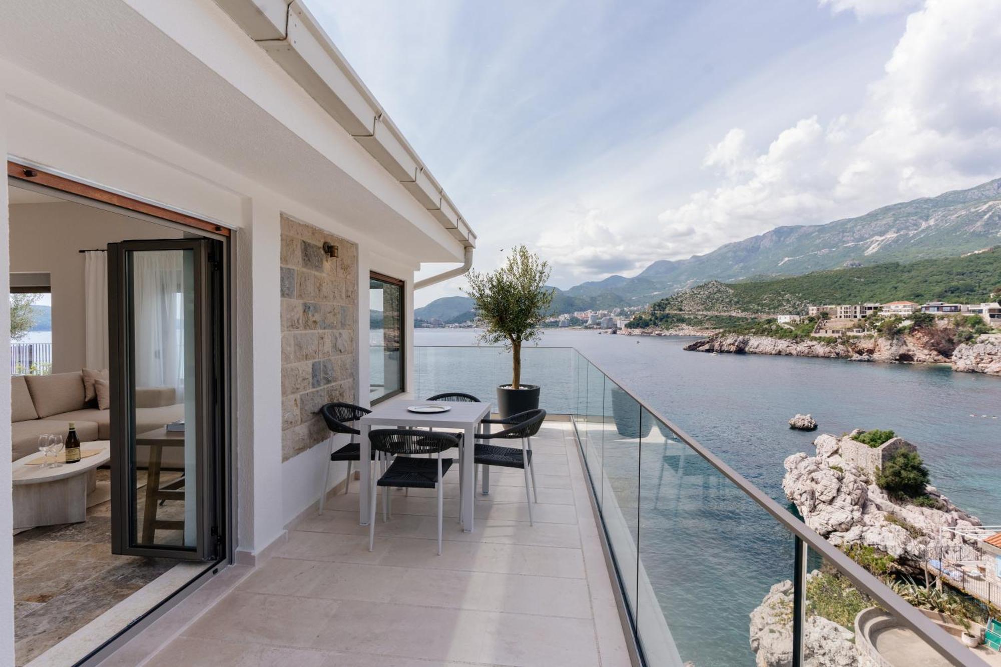Blanche Cliff Apartments Sveti Stefan Esterno foto