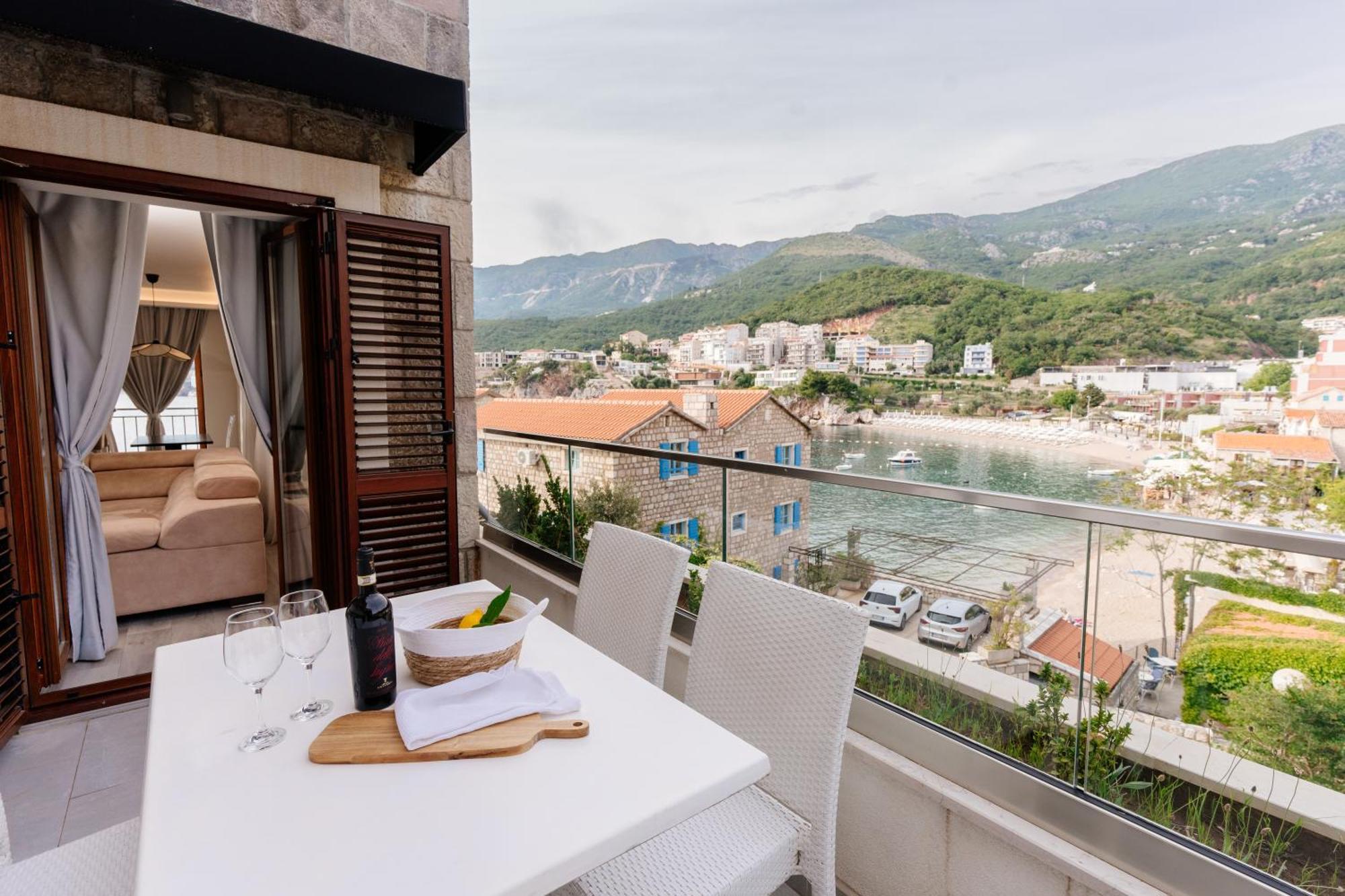 Blanche Cliff Apartments Sveti Stefan Esterno foto